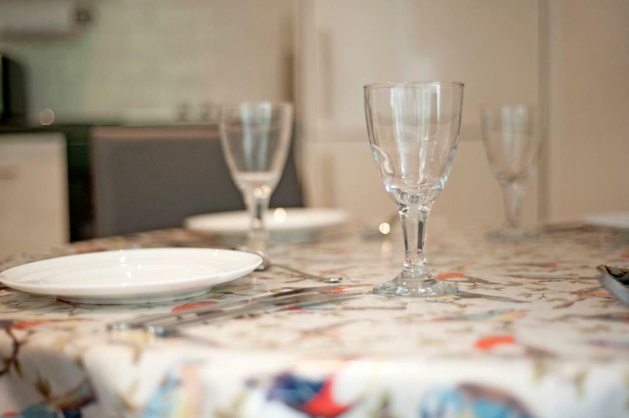 The Apartment, 24 West End Terrace, Winchester Luaran gambar